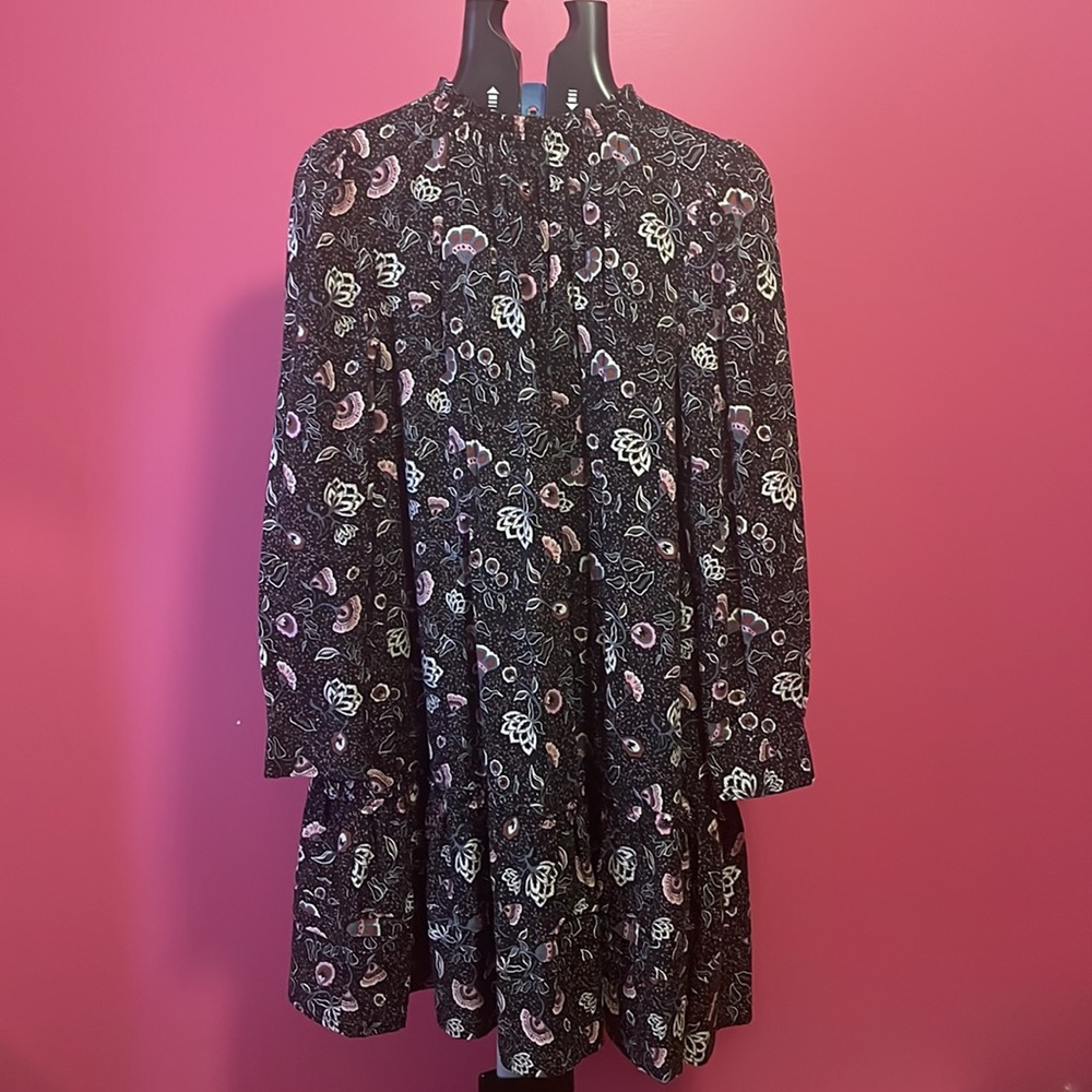 Size L Universal Thread Goods Co. baby doll dress - excellent condition